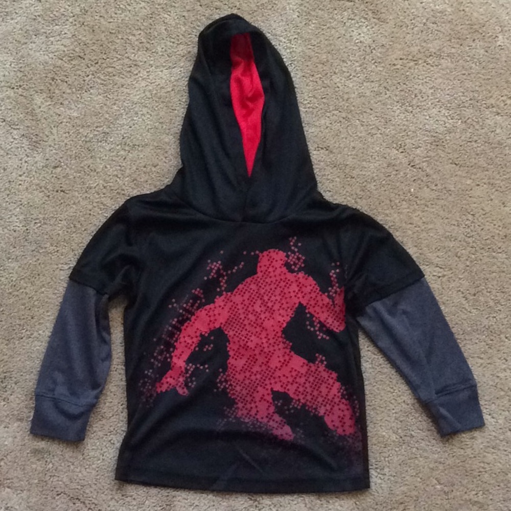 GUC And1 3T Long sleeve performance tee with hood